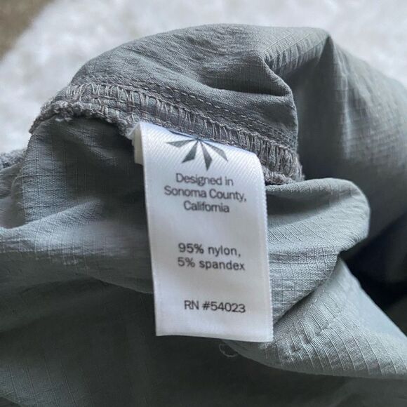 Athleta Jogger Pants Zipped Pockets Womens Size 10 - Picture 9 of 9